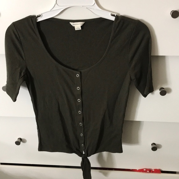 Aeropostale Tops - Aeropostale Shirt Olive Green NEW